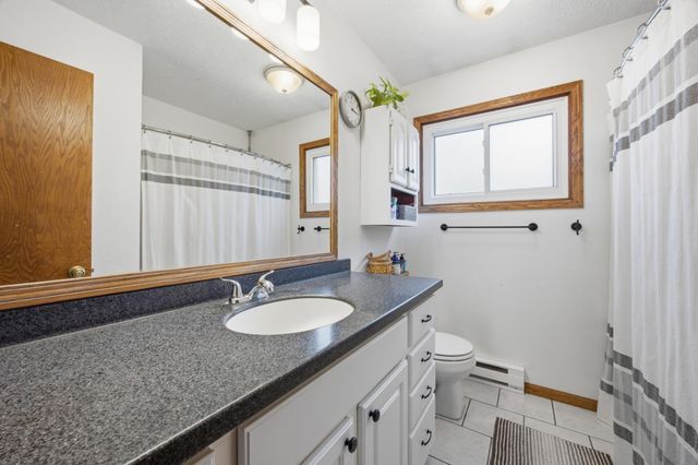 434 Dale Avenue, Moorhead, MN 56560