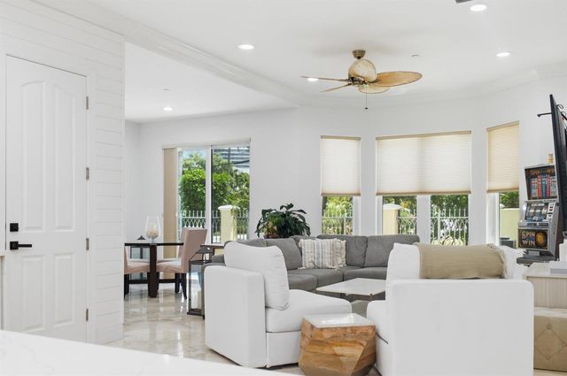 2601 NE 32nd Avenue, Fort Lauderdale, FL 33308