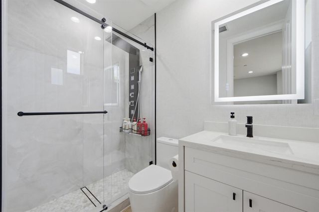 2601 NE 32nd Avenue, Fort Lauderdale, FL 33308