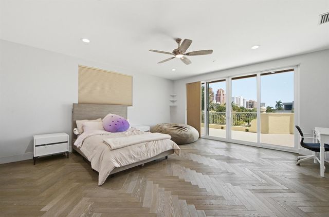 2601 NE 32nd Avenue, Fort Lauderdale, FL 33308