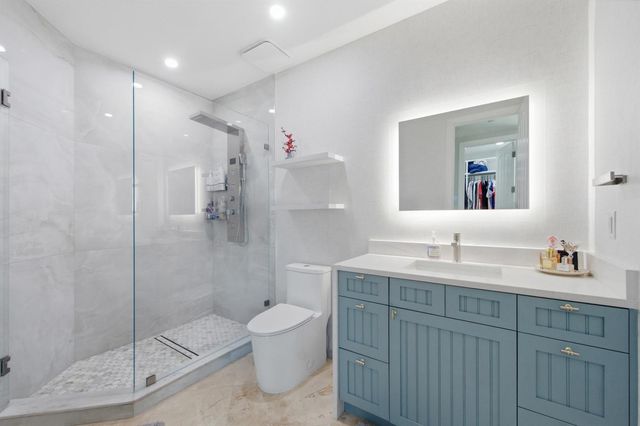2601 NE 32nd Avenue, Fort Lauderdale, FL 33308