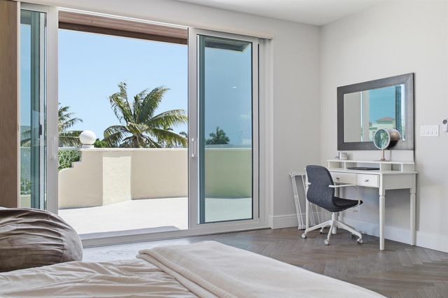 2601 NE 32nd Avenue, Fort Lauderdale, FL 33308