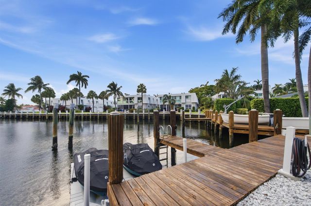 2601 NE 32nd Avenue, Fort Lauderdale, FL 33308