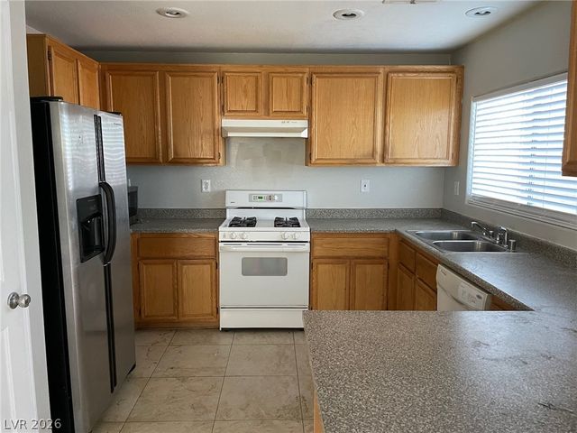6758 Grandview Ridge Avenue, Las Vegas, NV 89139