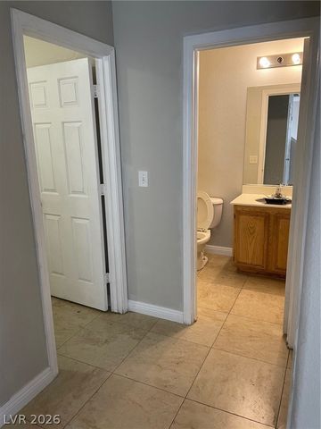 6758 Grandview Ridge Avenue, Las Vegas, NV 89139