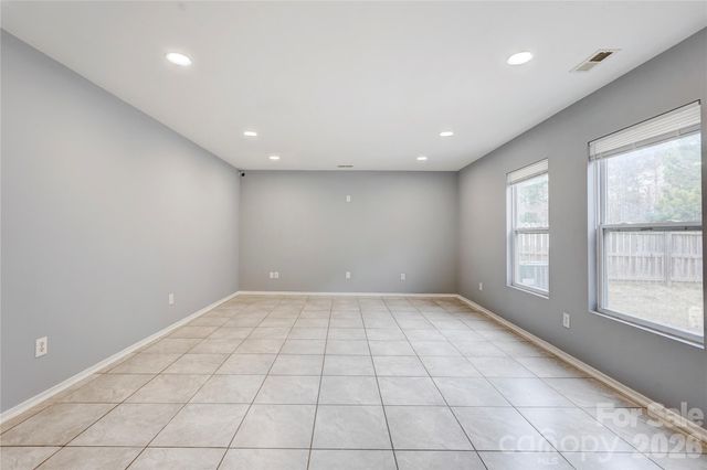 4024 Larkhaven Village Drive, Charlotte, NC 28215