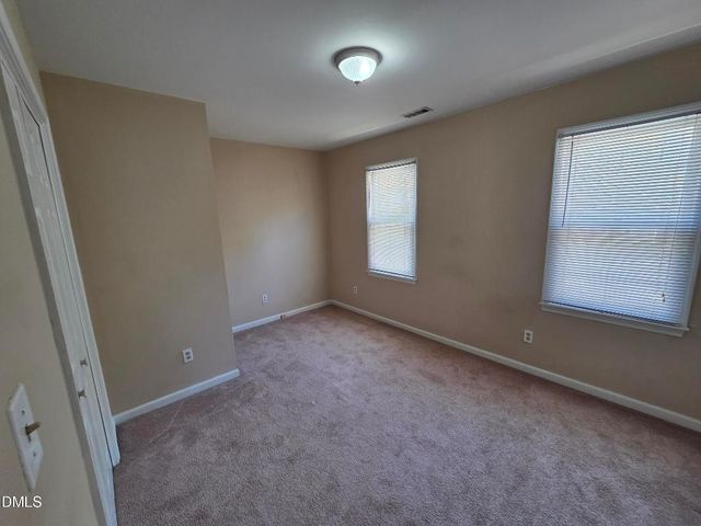 5709 Edgebury Road, Raleigh, NC 27613