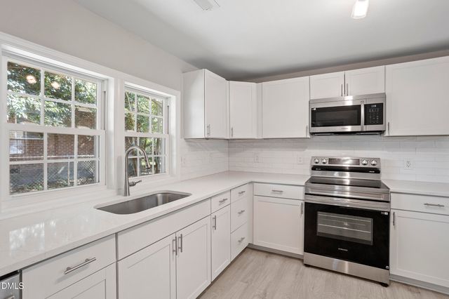 604 E Townsend Street, Dunn, NC 28334