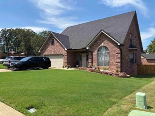 6 Ozark Drive, Maumelle, AR 72113