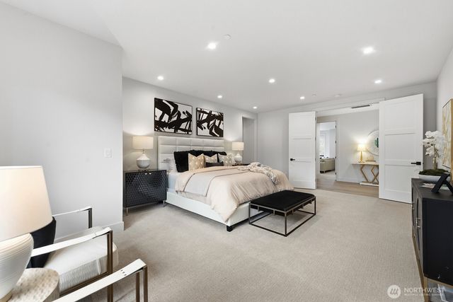 1028 163rd Avenue SE, Bellevue, WA 98008