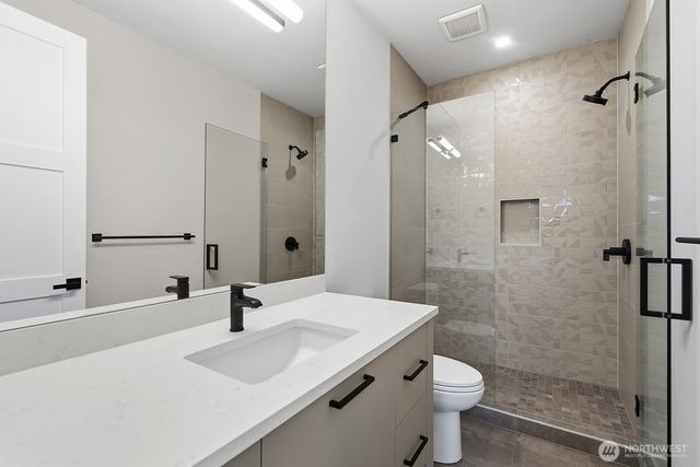 1028 163rd Avenue SE, Bellevue, WA 98008