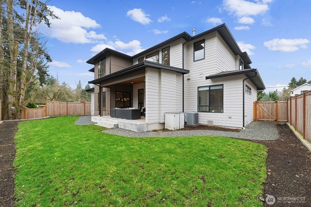 1028 163rd Avenue SE, Bellevue, WA 98008