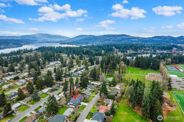 1028 163rd Avenue SE, Bellevue, WA 98008