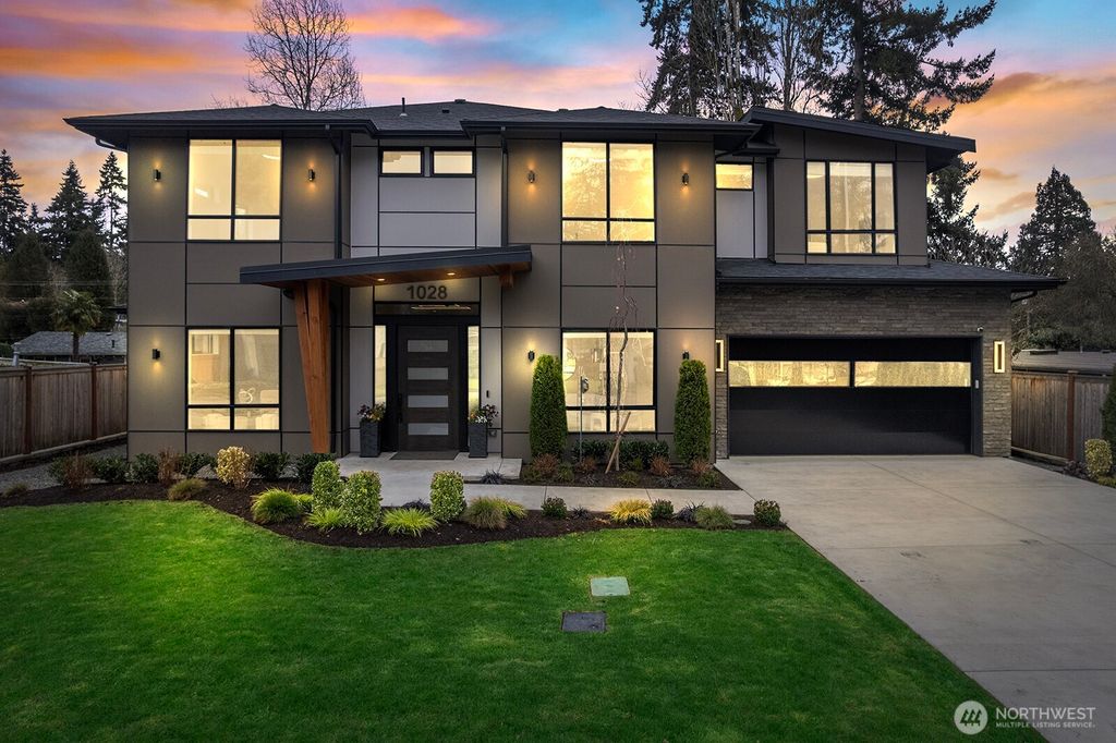 1028 163rd Avenue SE, Bellevue, WA 98008