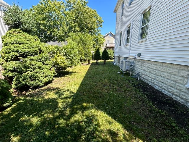 88 Bowen 1, Medford, MA 02155