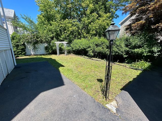 88 Bowen 1, Medford, MA 02155