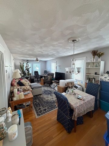 88 Bowen 1, Medford, MA 02155
