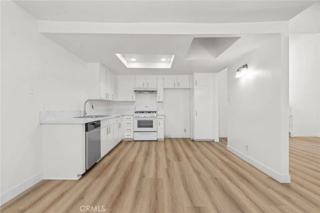 748 S Garfield Avenue, Monterey Park, CA 91754