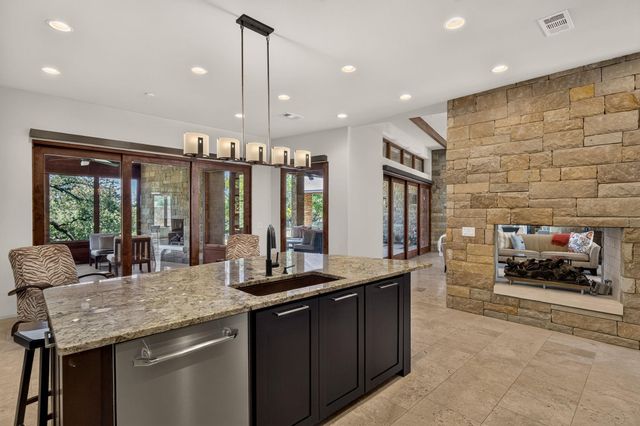 3504 Pack Saddle DR, Horseshoe Bay, TX 78657