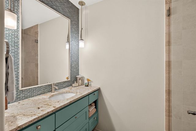 3504 Pack Saddle DR, Horseshoe Bay, TX 78657