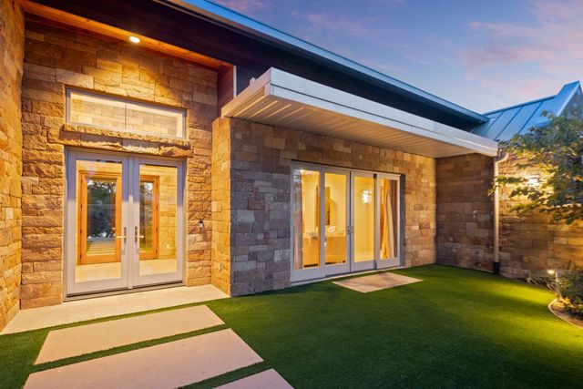 3504 Pack Saddle DR, Horseshoe Bay, TX 78657