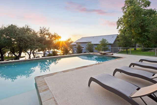 3504 Pack Saddle DR, Horseshoe Bay, TX 78657