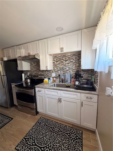58 Surf Avenue, Warwick, RI 02889