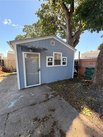 58 Surf Avenue, Warwick, RI 02889