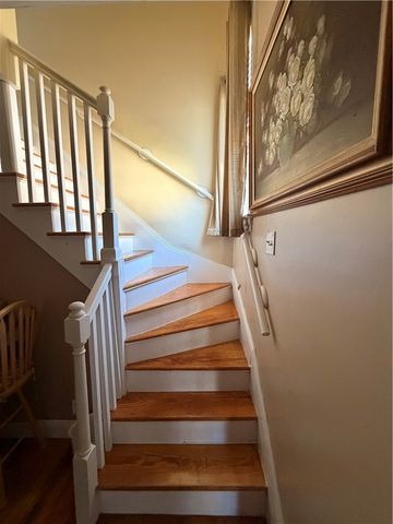 58 Surf Avenue, Warwick, RI 02889