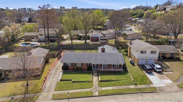 5728 E 62nd Street, Tulsa, OK 74136