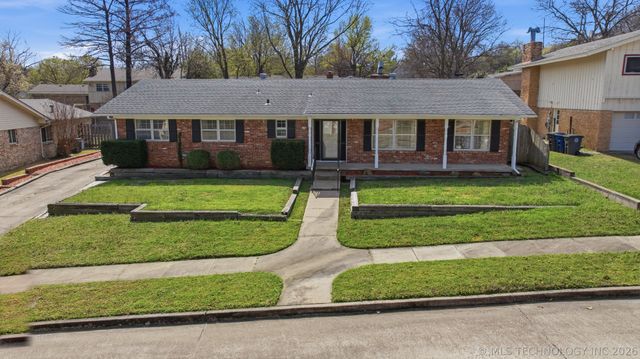 5728 E 62nd Street, Tulsa, OK 74136