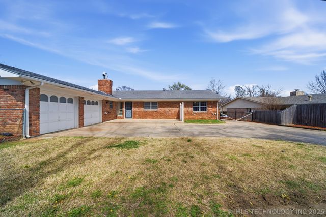 5728 E 62nd Street, Tulsa, OK 74136