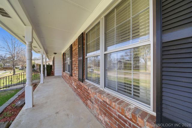 5728 E 62nd Street, Tulsa, OK 74136