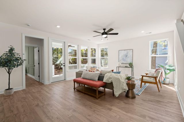 5706 Barbary Coast Road, Hollywood, SC 29449