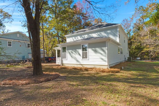 5706 Barbary Coast Road, Hollywood, SC 29449