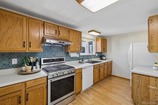 6321 W 95th Avenue, Westminster, CO 80031