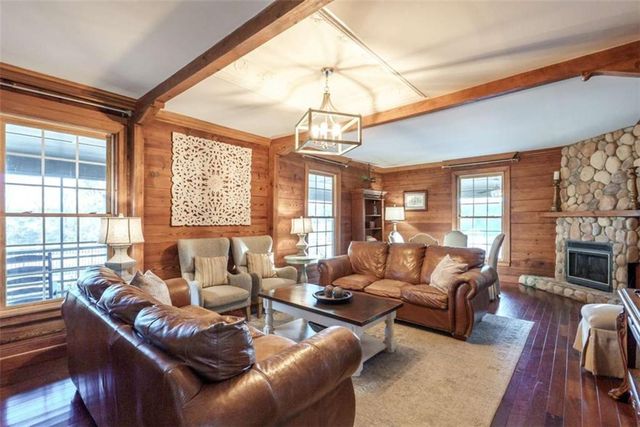 7527 Highway 326, Commerce, GA 30530