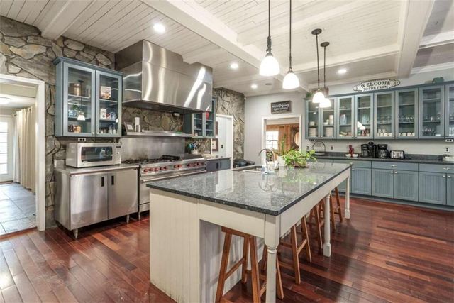 7527 Highway 326, Commerce, GA 30530