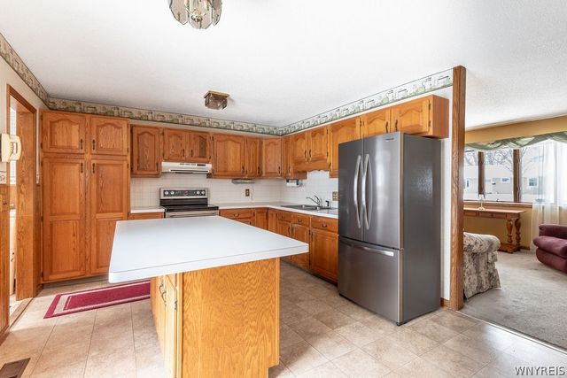 1715 Eddy Drive, North Tonawanda, NY 14120