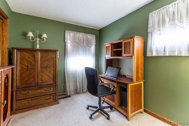 1715 Eddy Drive, North Tonawanda, NY 14120