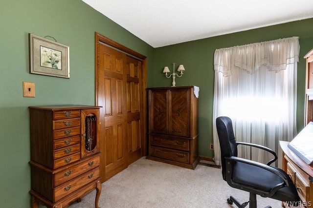 1715 Eddy Drive, North Tonawanda, NY 14120