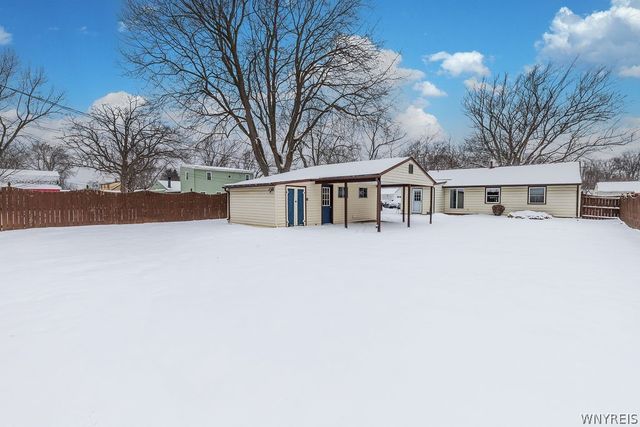 1715 Eddy Drive, North Tonawanda, NY 14120