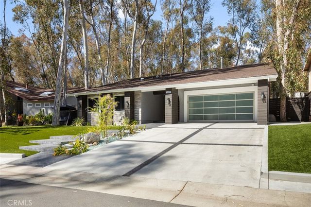 24881 Rollingwood, Lake Forest, CA 92630