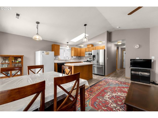 17308 Se 18TH St, Vancouver, WA 98683