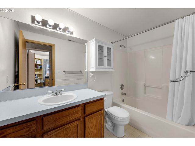 17308 Se 18TH St, Vancouver, WA 98683