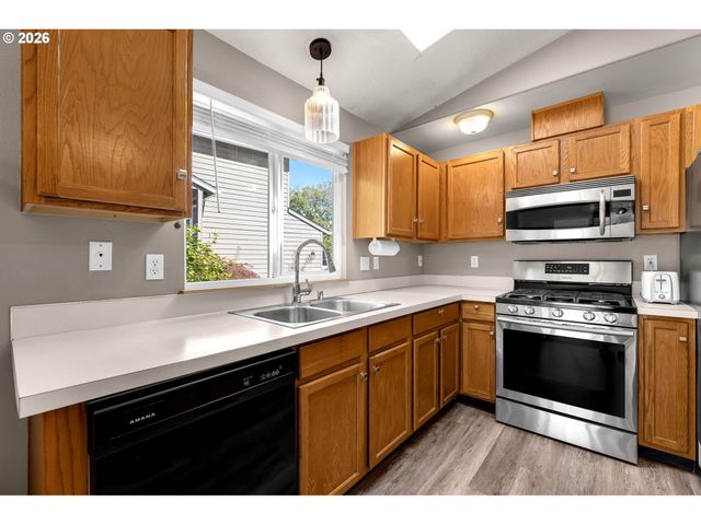 17308 Se 18TH St, Vancouver, WA 98683