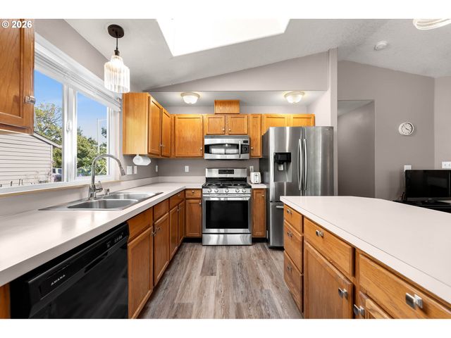17308 Se 18TH St, Vancouver, WA 98683