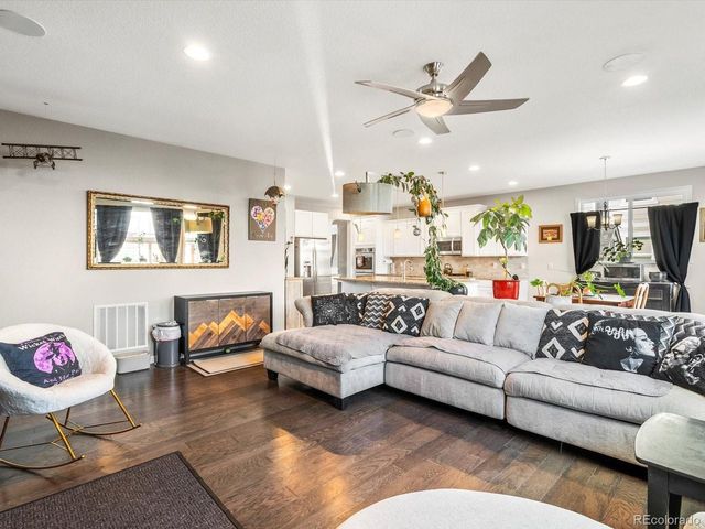 11732 Ouray Ct, Commerce City, CO 80022