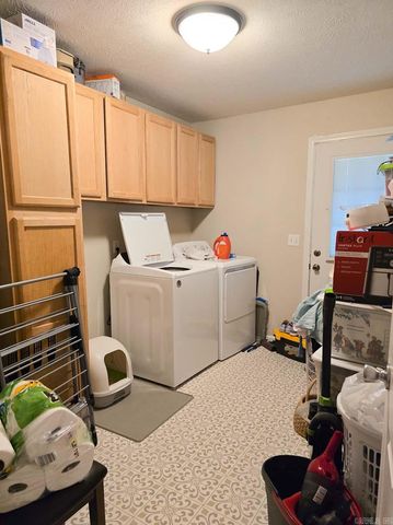 1103 Magnolia Ave, Mena, AR 71953