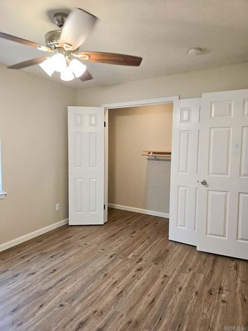 1103 Magnolia Ave, Mena, AR 71953